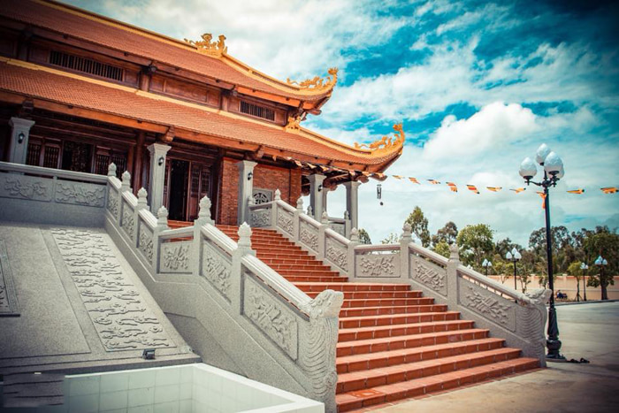 Visit Truc Lam Hau Giang Zen Monastery - prime location