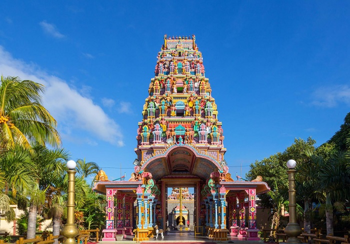 Một ngôi đền thờ Ấn Độ - Du lịch đảo Mauritius