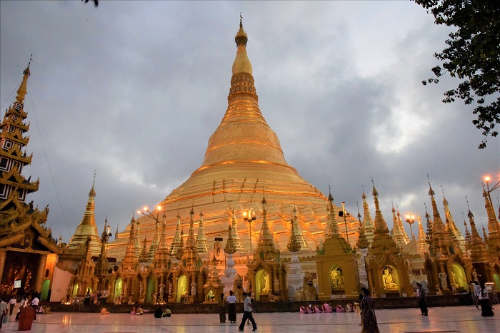 Giới thiệu về chùa Chaukhtatgyi Myanmar