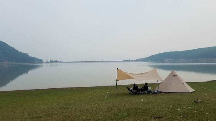 địa điểm cắm trại ở Ninh Bình - hồ Sông Xanh