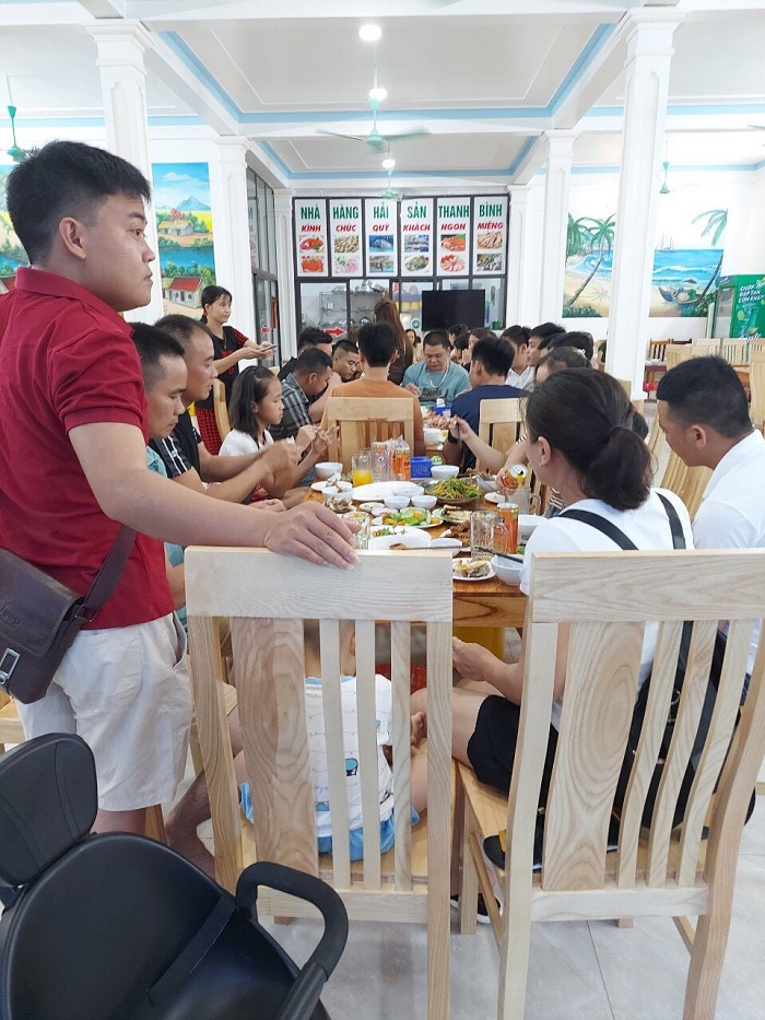 Top 10 Hai Tien beach restaurants in Thanh Hoa: Thanh Binh Restaurant