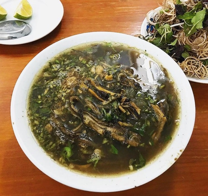 delicious restaurant in Ninh Binh - Ba Phan eel vermicelli