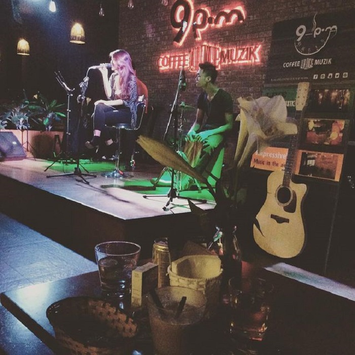 quán cafe Acoustic Hà Nội - 9PM Coffee Lounge Muzik