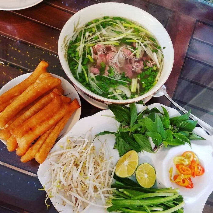 Delicious pho restaurants in Saigon - Pho Thin