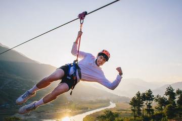 Lưu ngay những địa điểm trượt Zipline ở Việt Nam dành cho người ‘chơi hệ cảm giác mạnh’
