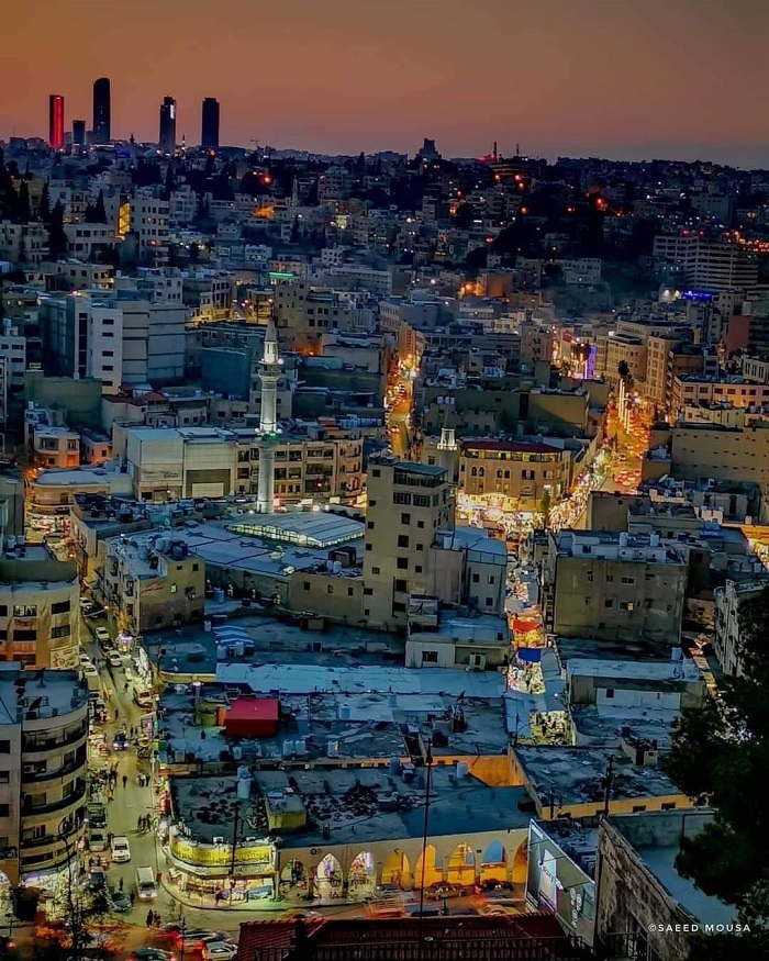 Amman về đêm - kinh nghiệm du lịch Jordan