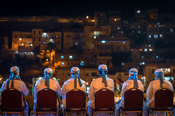 Buổi lễ Ramadan vào ban đêm là một trải nghiệm đặc biệt về văn hóa ở Jordan  - kinh nghiệm du lịch Jordan