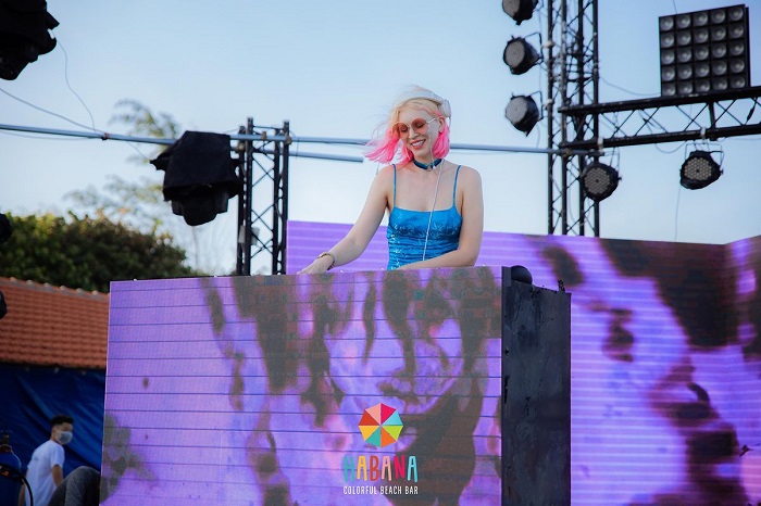 xem biểu diễn DJ ở Colorful Beach Bar Vũng Tàu 