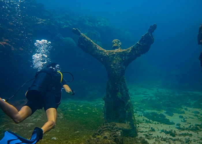 Grenada là bảo tàng dưới nước trên thế giới rất nổi tiếng