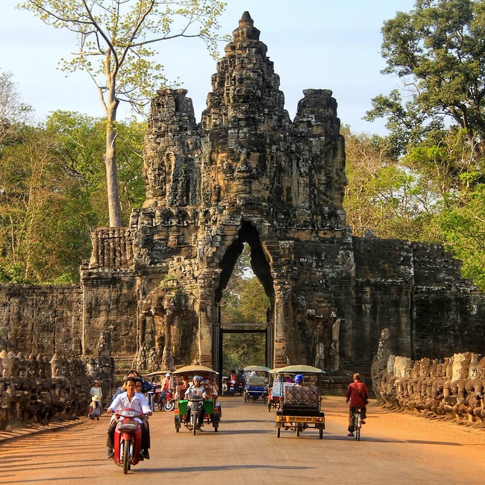 Cổng phía Nam Angkor Thom cũng là cánh cổng đẹp trên thế giới, thiết kế công phu
