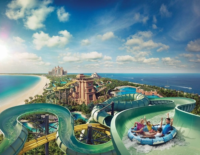 Aquaventure là công viên nước nổi tiếng thế giới nằm ở Dubai