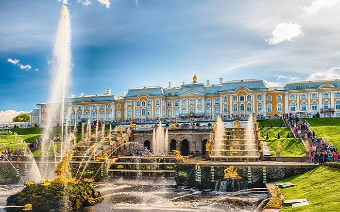 Cung điện Peterhof Nga: Nơi ở mùa hè của Peter Đại đế