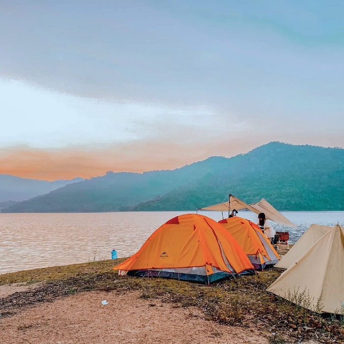 địa điểm cắm trại ở Hoà Bình - Thung Nai