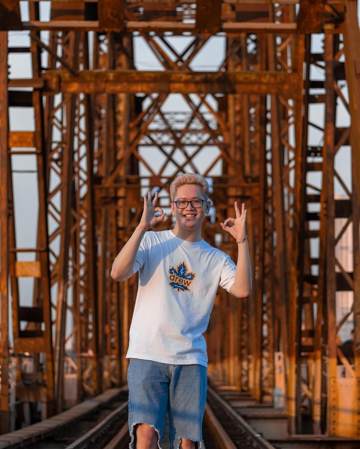 địa điểm chụp ảnh ở Hà Nội - cầu Long Biên 