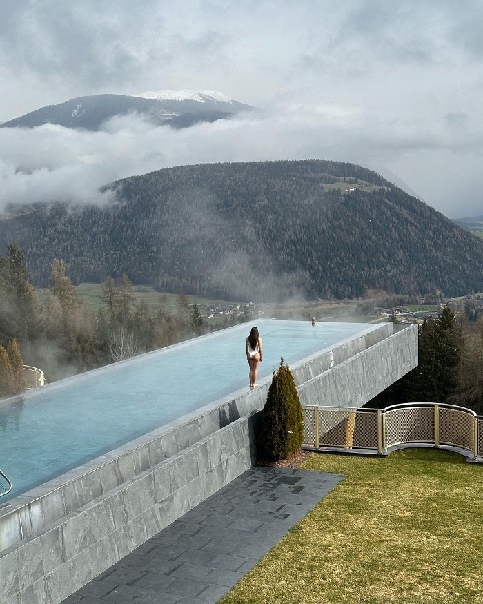 Alpin Panorama Hotel Hubertus là khách sạn có hồ bơi vô cực châu Âu đẹp mỹ mãn