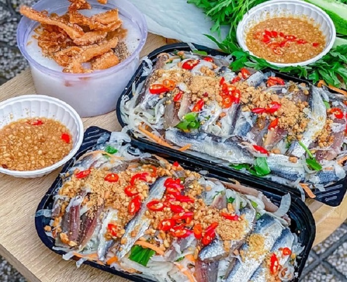 quán gỏi cá trích ngon ở Phú Quốc thưởng thức món ăn nổi tiếng ở đảo ngọc