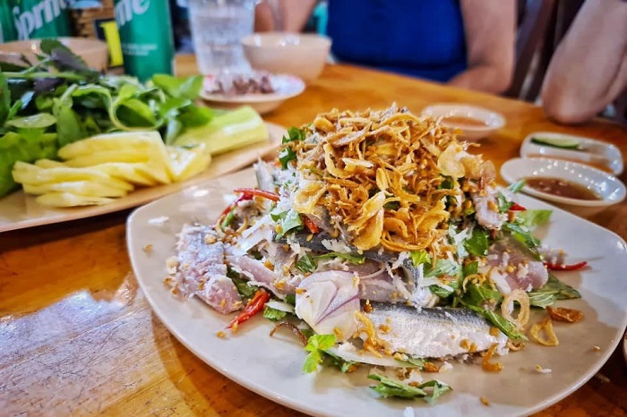 quán gỏi cá trích ngon ở Phú Quốc - Nhà hàng Vườn Táo