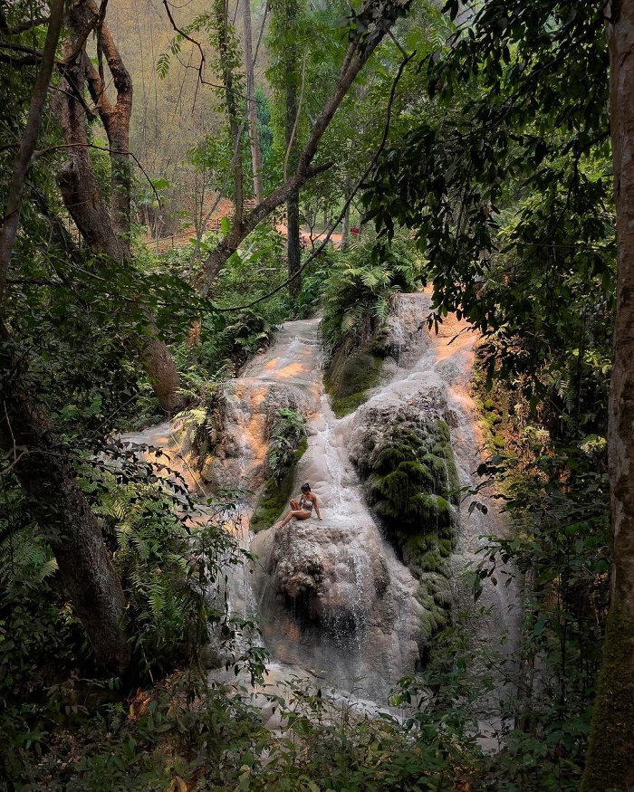 Bua Tong là thác nước đẹp ở châu Á mà bạn nên một lần đến thăm