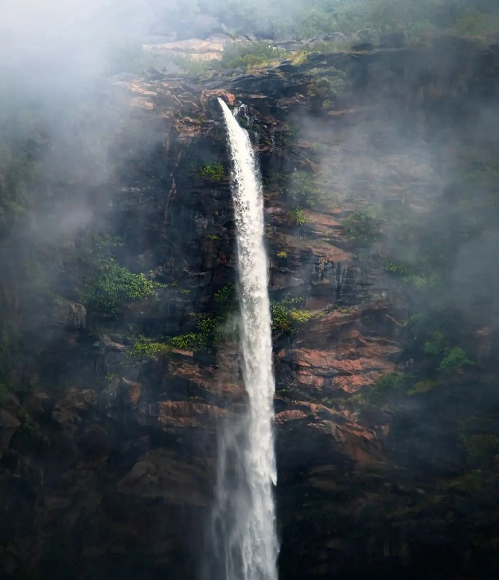 Jog là thác nước đẹp ở châu Á nằm tại Ấn Độ