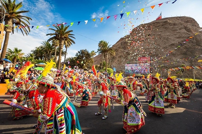 Tham gia vào các lễ hội địa phương là trải nghiệm đặc sắc ở hẻm núi Humahuaca