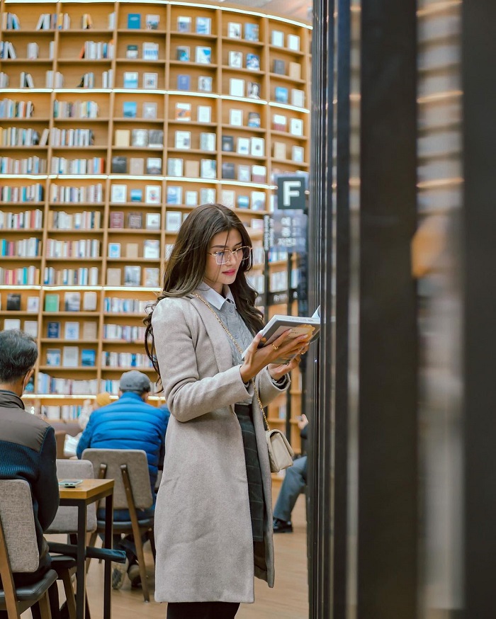 Thư viện Starfield Library cũng là một trong những thư viện đẹp nhất châu Á có không gian cực đẹp