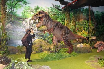 Công viên khủng long JPark - thiên đường giải trí thu hút giới trẻ ở Sài Gòn 
