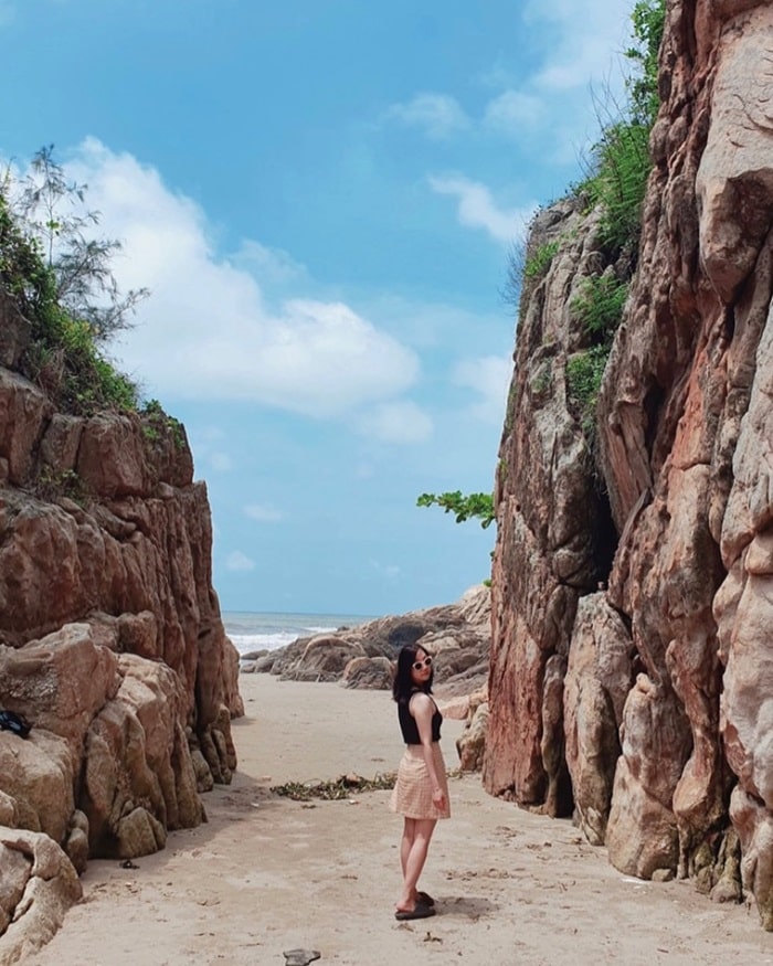 bãi đá đẹp ở Thanh Hoá - Sầm Sơn