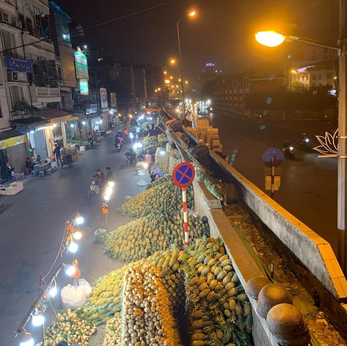 các chợ đêm ở Hà Nội - Long Biên