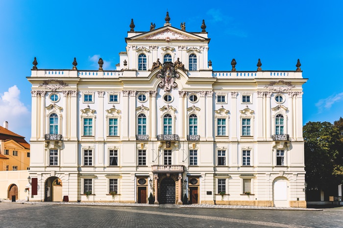 Cung điện của Tổng Giám mục tại Hradcany là một trong những công trình nổi tiếng ở Praha