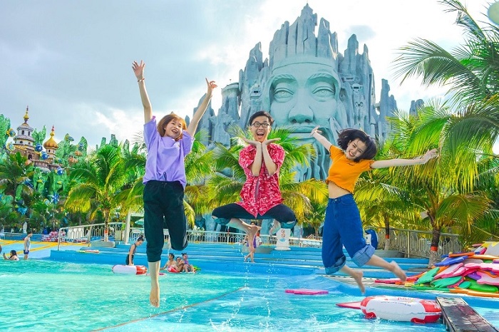 địa điểm tránh nóng ở Sài Gòn - Công viên nước Tiên Đồng - Suối Tiên