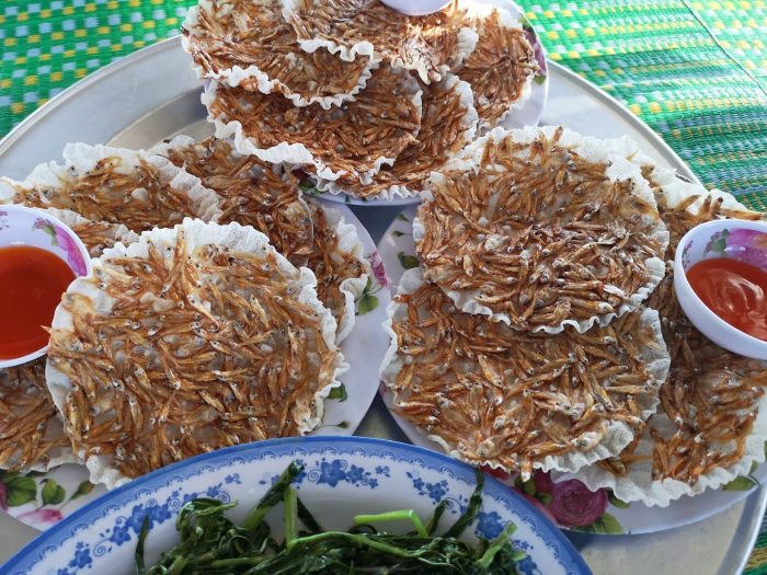 bánh tráng làng chài Sê San Kon Tum bánh tráng làng chài Sê San Kon Tum