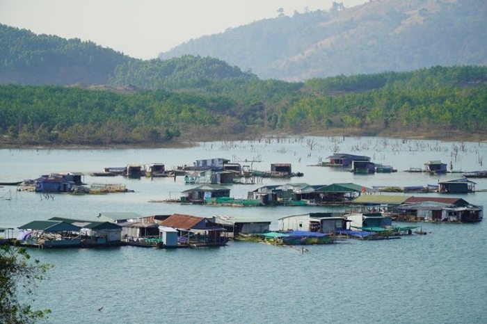 làng chài Sê San Kon Tum làng chài Sê San Kon Tum