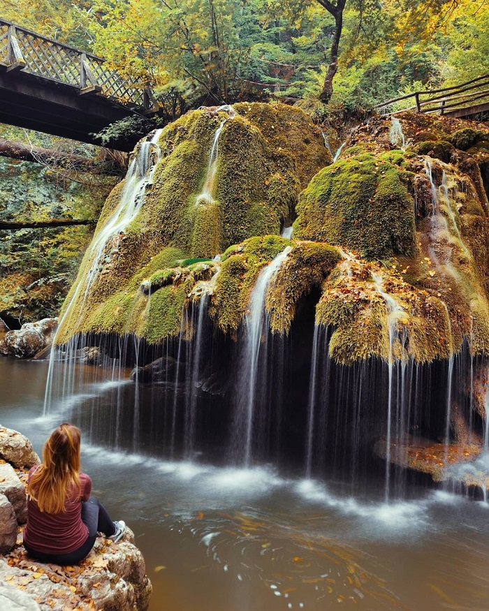 Thác Bigar là một trong những thác nước đẹp nhất châu Âu mà bạn nên ghé thăm