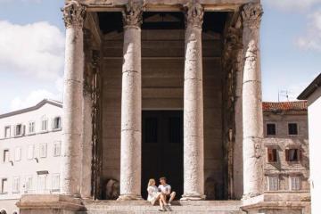 Chiêm ngưỡng di sản La Mã cổ đại tại đền Augustus Croatia