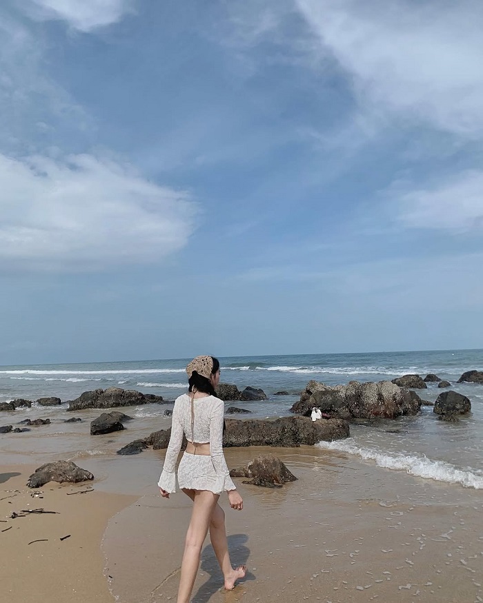 Du lịch Quan Lạn, sống ảo ở bãi Minh Châu 