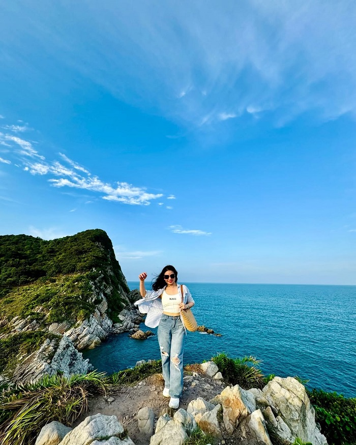 Du lịch Quan Lạn, ghé thăm Eo Gió 