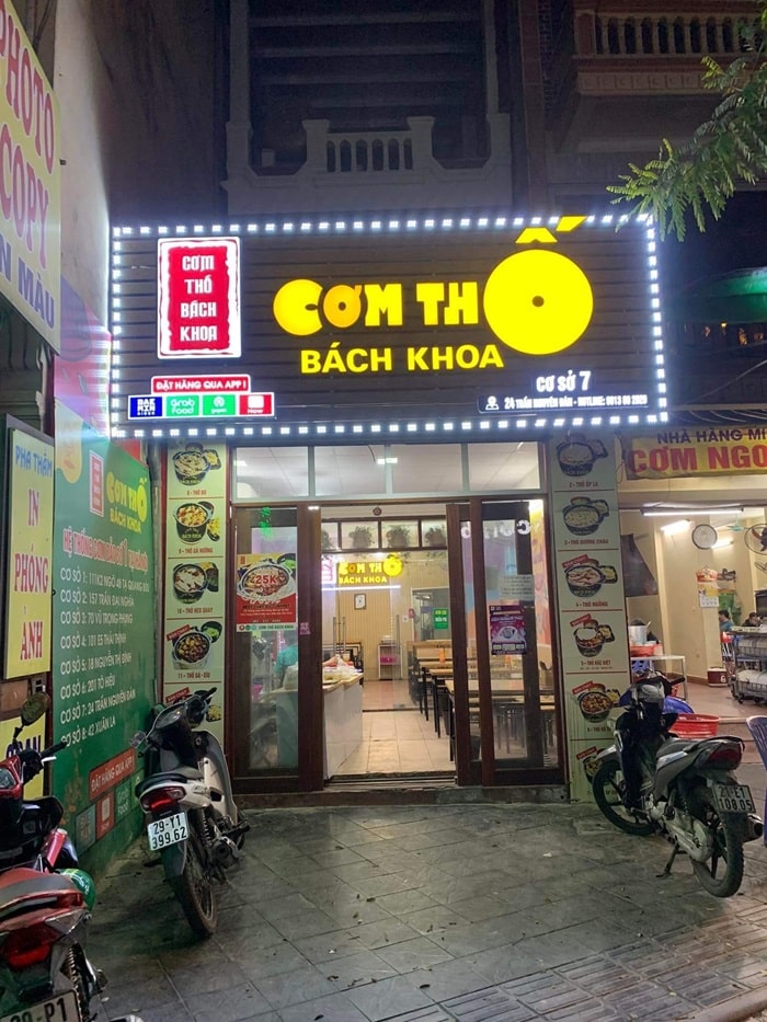 quán cơm thố ngon Hà Nội - Cơm thố Bách Khoa