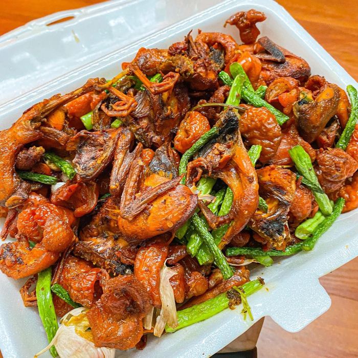 ẩm thực chợ Xóm Củi phá lấu ẩm thực chợ Xóm Củi phá lấu