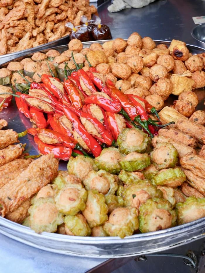 ẩm thực chợ Xóm Củi khổ qua cà ớt ẩm thực chợ Xóm Củi khổ qua cà ớt