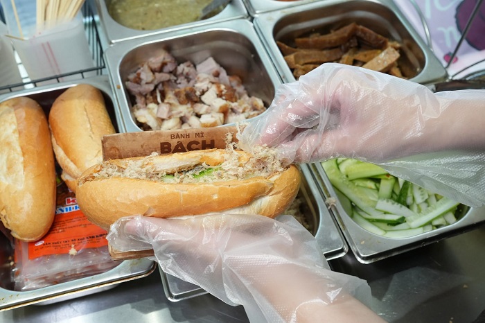 Bánh mì Bách là quán ăn đêm ngon ở Thanh Hóa