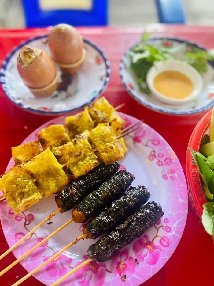 món ngon Tuy Hòa xỏ lòi