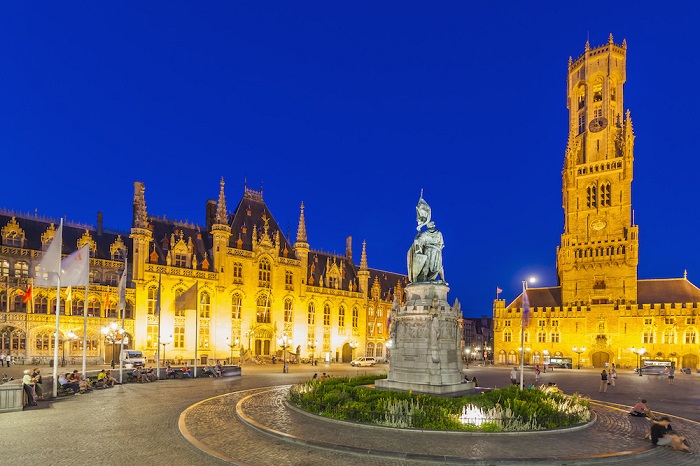 Lạc xứ sở cổ tích ở thành phố Bruges vương quốc Bỉ