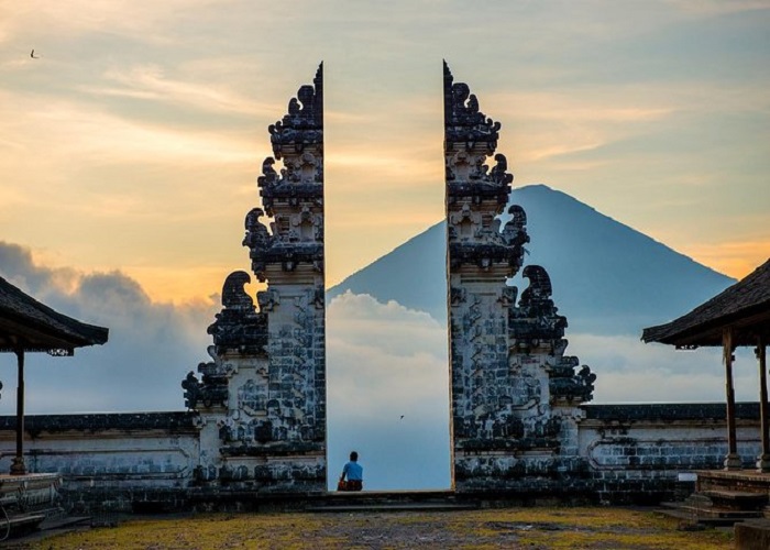 7 ngôi đền linh thiêng nhất Bali 