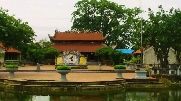 Famous temples in Hai Duong