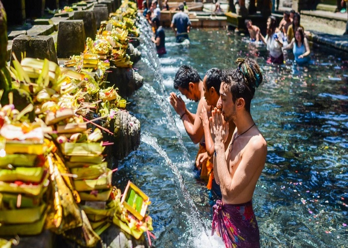7 ngôi đền linh thiêng nhất Bali 