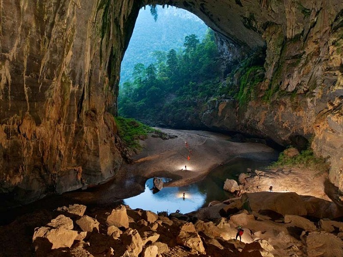 Hang Son Cave