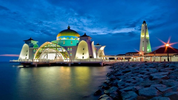 Top 5 nhà thờ hồi giáo Malaysia chứa đựng vẻ đẹp kỳ vĩ cuốn hút bậc nhất hiện nay