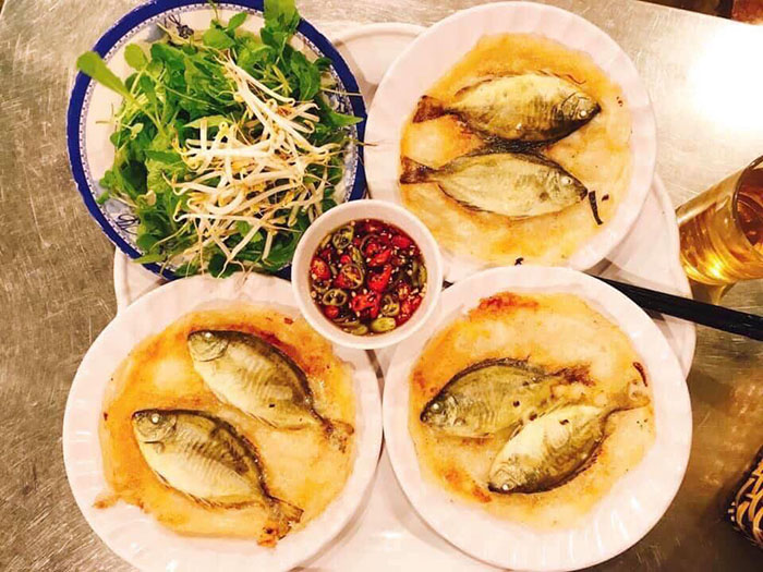 Chuon village eel pancake - a delicious Hue dish