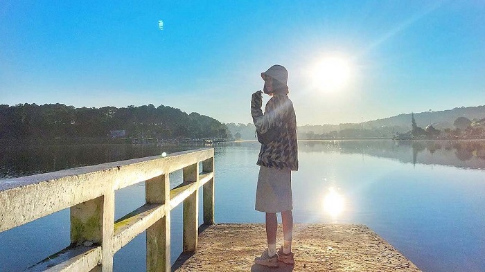 Experiences when traveling to Xuan Huong Lake in Dalat