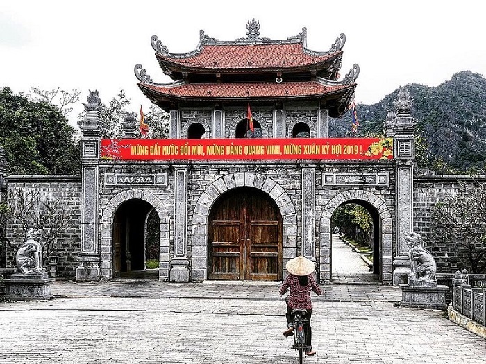 Bảng giá vé tham quan Ninh Bình cập nhật mới nhất năm 2020